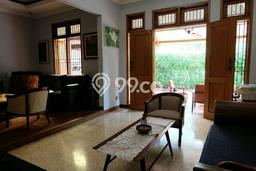 HARGA SPESIAL! Rumah Modern area Lebak Bulus, Jakarta Selatan, LT 448m² LB 250m² Bisa Nego! HARGA SPESIAL! Rumah Modern area Lebak Bulus, Jakarta Selatan, LT 448m² LB 250m² Bisa Nego!