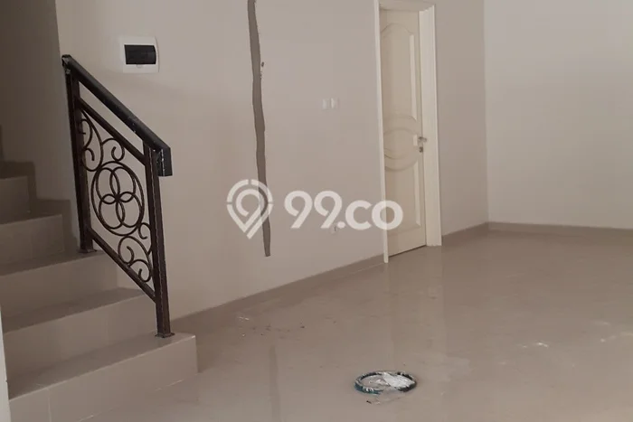 Rumah Elit LB 220m2 Siap Pakai Desain Elegan di Alam Sutera, Tangerang Rumah Elit LB 220m2 Siap Pakai Desain Elegan di Alam Sutera, Tangerang