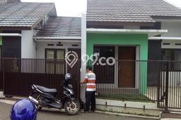 Rumah Lingkungan Asri di Arcamanik, Bandung, LT 90m² Bangunan 60m² Rumah Lingkungan Asri di Arcamanik, Bandung, LT 90m² Bangunan 60m²