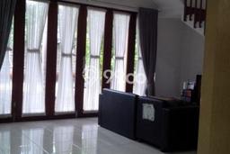 Rumah PREMIUM! area Cinere, Depok, LT 540m² LB 300m², HARGA SPESIAL Rumah PREMIUM! area Cinere, Depok, LT 540m² LB 300m², HARGA SPESIAL
