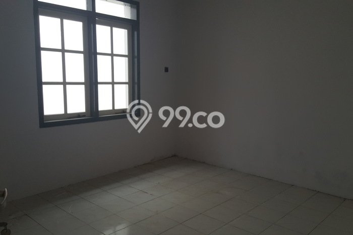 Rumah Nyaman Simpang Lima, Lingkungan Tenang - LT 180m² Rumah Nyaman Simpang Lima, Lingkungan Tenang - LT 180m²