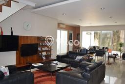 Rumah Luxury Modern Siap Huni di Senopati Jakarta Selatan Rumah Luxury Modern Siap Huni di Senopati Jakarta Selatan