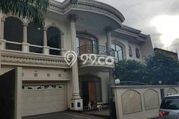 Dijual Rumah Luas Megah Dengan View Eksklusif di Kedoya, Jakarta Barat Dijual Rumah Luas Megah Dengan View Eksklusif di Kedoya, Jakarta Barat