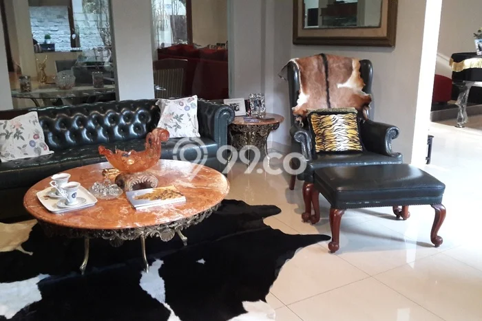 For Sale! Premium House LT 435m2 Desain Modern di Kedoya For Sale! Premium House LT 435m2 Desain Modern di Kedoya