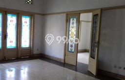 Ready to Use! Premium House LT 690m2 Desain Elegan di Riau Ready to Use! Premium House LT 690m2 Desain Elegan di Riau