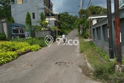 Rumah area Nusa Dua, Dekat Tol, 7 KT, Luas 220m² Bangunan 280m² Rumah area Nusa Dua, Dekat Tol, 7 KT, Luas 220m² Bangunan 280m²