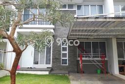 Rumah Modern 3 Kamar LT 136m2 di Cibubur Rumah Modern 3 Kamar LT 136m2 di Cibubur