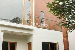 SPECIAL PROPERTY! Rumah area Bintaro, LT 120m² Bangunan 160m² SPECIAL PROPERTY! Rumah area Bintaro, LT 120m² Bangunan 160m²