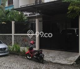 Hunian Cantik Modern Lb 250m2 di Solo Baru, Solo Hunian Cantik Modern Lb 250m2 di Solo Baru, Solo