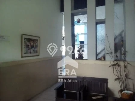 Rumah Elit Modern Tanpa Renovasi di Sampangan Semarang Rumah Elit Modern Tanpa Renovasi di Sampangan Semarang