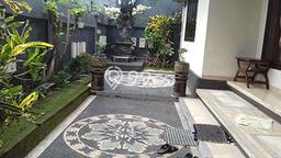 KESEMPATAN TERBAIK! Rumah area Canggu, 3 KT, Ready, LT 250m² Bangunan 100m² KESEMPATAN TERBAIK! Rumah area Canggu, 3 KT, Ready, LT 250m² Bangunan 100m²
