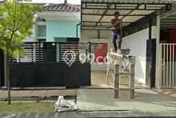 Rumah di Gununganyar, Akses ke Fasilitas, 1 KM, LT 81m² LB 42m² Rumah di Gununganyar, Akses ke Fasilitas, 1 KM, LT 81m² LB 42m²