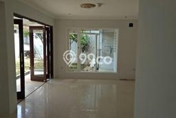 Rumah Luxury Modern Siap Huni di Bintaro Tangerang Selatan Rumah Luxury Modern Siap Huni di Bintaro Tangerang Selatan