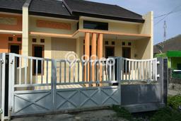 Jual Segera Rumah 3 KT 2 KM di Nusukan, Solo Jual Segera Rumah 3 KT 2 KM di Nusukan, Solo