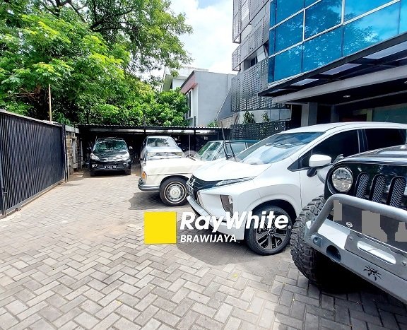 Rumah di Tebet, Jakarta Selatan, Luas 433m² LB 600m² Rumah di Tebet, Jakarta Selatan, Luas 433m² LB 600m²