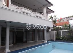 BEST DEAL! Rumah di Cipete, 4 KM, Dekat Fasilitas Umum, Luas 500m² LB 700m² BEST DEAL! Rumah di Cipete, 4 KM, Dekat Fasilitas Umum, Luas 500m² LB 700m²