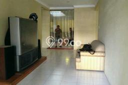 Rumah Siap Huni di Lebak Bulus, Jakarta Selatan, Luas 220m² Bangunan 220m² Rumah Siap Huni di Lebak Bulus, Jakarta Selatan, Luas 220m² Bangunan 220m²