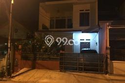 Rumah di Pamulang, Tangerang Selatan, LT 105m² Bangunan 140m² - INVESTASI TERBAIK! Rumah di Pamulang, Tangerang Selatan, LT 105m² Bangunan 140m² - INVESTASI TERBAIK!