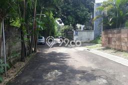 Rumah lokasi Cipete, Jakarta Selatan, LT 245m² LB 300m² Rumah lokasi Cipete, Jakarta Selatan, LT 245m² LB 300m²