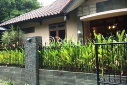 For Sale! Luxury House LT 225m2 Desain Modern di Cibubur For Sale! Luxury House LT 225m2 Desain Modern di Cibubur
