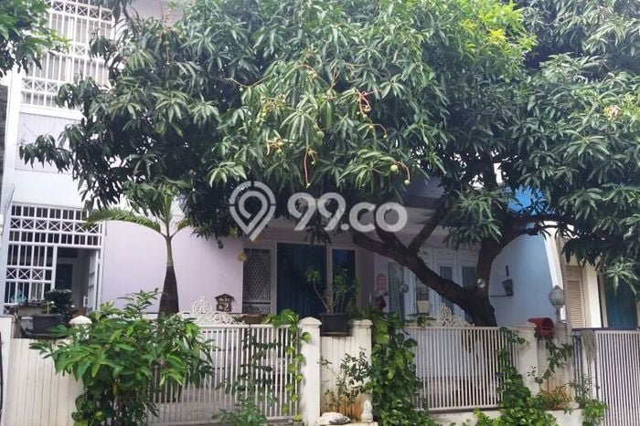 Hunian Eksklusif Siap Huni LT 200m2 di Karang Tengah, Tangerang Hunian Eksklusif Siap Huni LT 200m2 di Karang Tengah, Tangerang