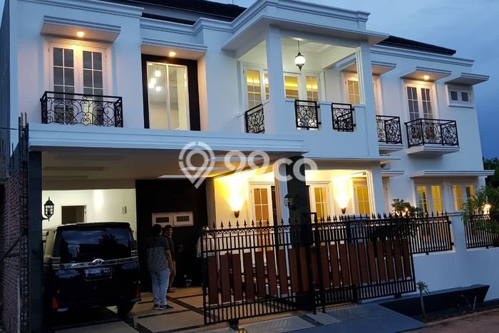 Disewakan! Rumah 5 Kamar Tidur &
4 Kamar Mandi di Jombang, Tangerang Disewakan! Rumah 5 Kamar Tidur &
4 Kamar Mandi di Jombang, Tangerang