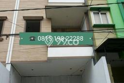 For Sale! Luxury House LT 82m2 Desain Elegan di Muara Karang For Sale! Luxury House LT 82m2 Desain Elegan di Muara Karang