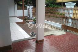 Rumah Modern 3 KT LT 158m2 di Turangga Rumah Modern 3 KT LT 158m2 di Turangga