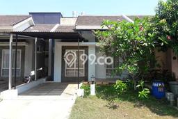 For Sale Rumah 2 Kamar Lokasi Strategis Nyaman dan Strategis di Serpong For Sale Rumah 2 Kamar Lokasi Strategis Nyaman dan Strategis di Serpong