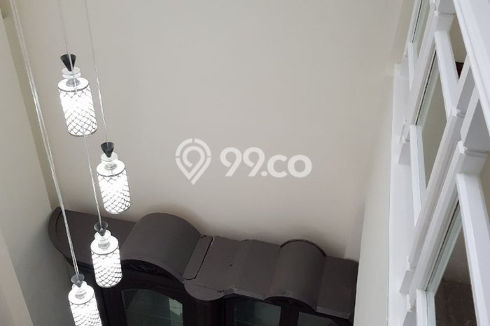 Rumah Luxury Modern Tanpa Renovasi di Pondok Indah Jakarta Selatan Rumah Luxury Modern Tanpa Renovasi di Pondok Indah Jakarta Selatan