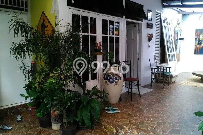 Rumah Strategis Minimalis Lb 250m2 di Pesanggrahan, Jakarta Selatan Rumah Strategis Minimalis Lb 250m2 di Pesanggrahan, Jakarta Selatan