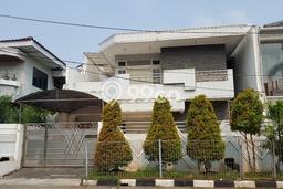 Rumah Elit Modern Siap Huni di Green garden Jakarta Barat Rumah Elit Modern Siap Huni di Green garden Jakarta Barat