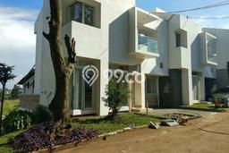 Dijual Cepat Rumah Bagus Siap Huni LB 140m2 di Ciputat, Tangerang Selatan Dijual Cepat Rumah Bagus Siap Huni LB 140m2 di Ciputat, Tangerang Selatan