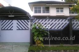 Rumah Minimalis di Solo Baru, Solo, Luas 450m² Bangunan 600m² Rumah Minimalis di Solo Baru, Solo, Luas 450m² Bangunan 600m²