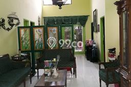 For Sale! Luxury House LT 200m2 Desain Elegan di Alam Sutera For Sale! Luxury House LT 200m2 Desain Elegan di Alam Sutera