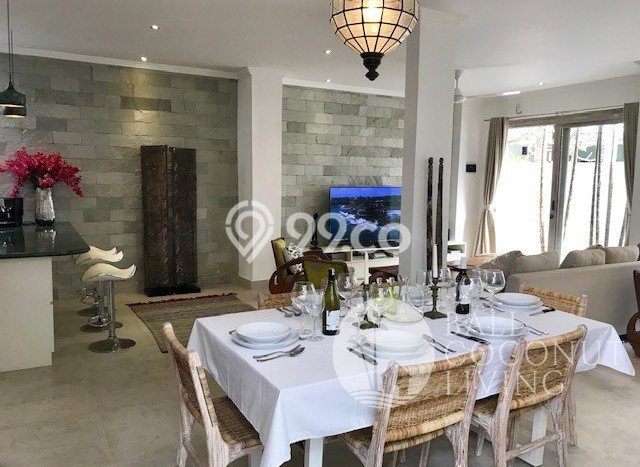 Rumah kawasan Seminyak, Badung, LT 112m² Bangunan 200m² Rumah kawasan Seminyak, Badung, LT 112m² Bangunan 200m²