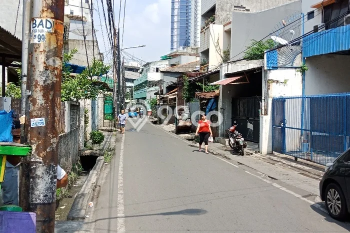 Rumah Elit LB 500m2 Siap Huni Desain Elegan di Pasar Baru, Jakarta Pusat Rumah Elit LB 500m2 Siap Huni Desain Elegan di Pasar Baru, Jakarta Pusat