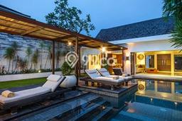 HOT LISTING! Rumah Siap Huni lokasi Seminyak, Badung, LT 400m² Bangunan 250m² HOT LISTING! Rumah Siap Huni lokasi Seminyak, Badung, LT 400m² Bangunan 250m²