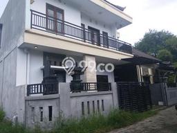 Rumah LT 100m² / LB 90m² Lokasi Premium di Jimbaran, Badung Rumah LT 100m² / LB 90m² Lokasi Premium di Jimbaran, Badung