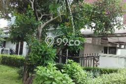 Ready to Use! Premium House LT 220m2 Desain Elegan di Pondok Indah Ready to Use! Premium House LT 220m2 Desain Elegan di Pondok Indah