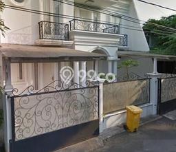 Disewakan! Rumah 3 Kamar Tidur &
3 Kamar Mandi di Bintaro, Tangerang Selatan Disewakan! Rumah 3 Kamar Tidur &
3 Kamar Mandi di Bintaro, Tangerang Selatan