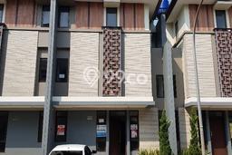 DIJUAL CEPAT! Rumah Minimalis di BSD, Tangerang, Luas 84m² LB 128m² BISA KPR! DIJUAL CEPAT! Rumah Minimalis di BSD, Tangerang, Luas 84m² LB 128m² BISA KPR!