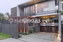 Rumah Elit Modern Siap Huni di Senayan Jakarta Selatan Rumah Elit Modern Siap Huni di Senayan Jakarta Selatan
