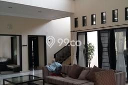 Rumah Disewakan Jakarta Selatan LT 580m2 LB 750m2 Kawasan Bintaro Rumah Disewakan Jakarta Selatan LT 580m2 LB 750m2 Kawasan Bintaro