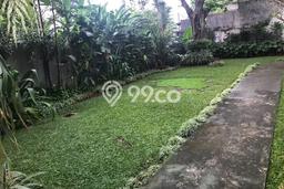 Rumah Asri 1 lantai LT 950 M di Jl. Benda, Cilandak Rumah Asri 1 lantai LT 950 M di Jl. Benda, Cilandak