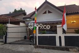 Dijual Rumah Mewah Elegan Dengan View Eksklusif di Bintaro, Jakarta Selatan Dijual Rumah Mewah Elegan Dengan View Eksklusif di Bintaro, Jakarta Selatan