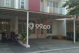HUNIAN PILIHAN! Rumah kawasan , 3 KT, Area Asri, LT 145m2m² Bangunan 120m2m² HUNIAN PILIHAN! Rumah kawasan , 3 KT, Area Asri, LT 145m2m² Bangunan 120m2m²