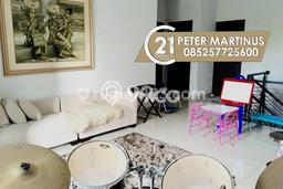 Disewakan! Rumah 4 Kamar Tidur &
3 Kamar Mandi di Bangka, Jakarta Selatan Disewakan! Rumah 4 Kamar Tidur &
3 Kamar Mandi di Bangka, Jakarta Selatan