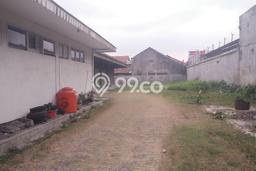 Rumah 8 KT 4 KM di Lokasi Strategis Kiaracondong, Bandung Rumah 8 KT 4 KM di Lokasi Strategis Kiaracondong, Bandung
