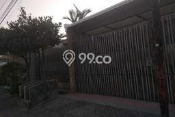 Rumah SUPER MEWAH! di Manyar, Surabaya, LT 300m² LB 250m², BISA KPR Rumah SUPER MEWAH! di Manyar, Surabaya, LT 300m² LB 250m², BISA KPR